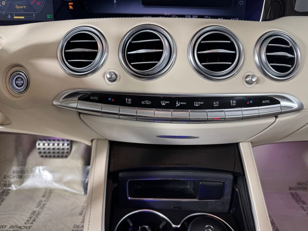 Used 2019 Mercedes-Benz S 560 Cabriolet image 28