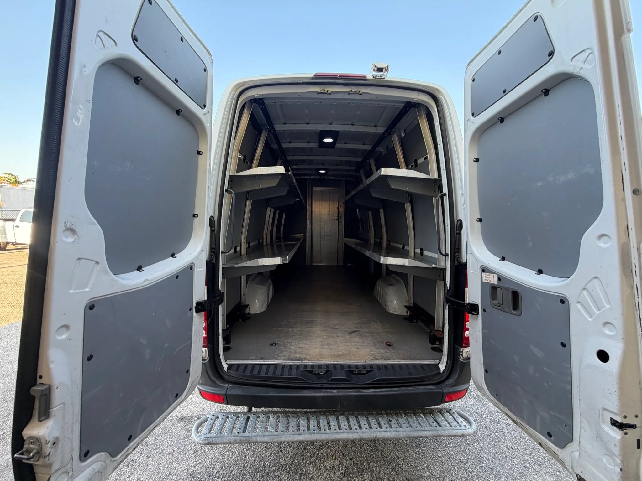 Used 2012 Mercedes-Benz Sprinter 2500 image 5