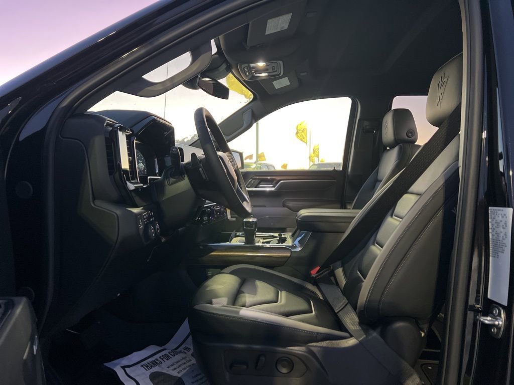 New 2025 Chevrolet Silverado 1500 RST w/ Convenience Package II image 9