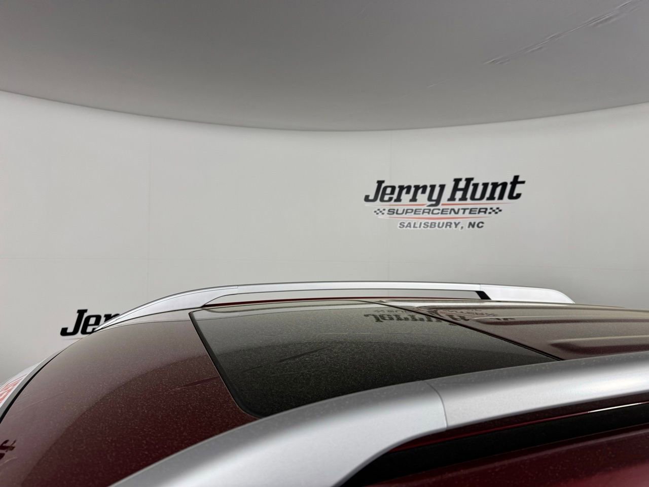 Used 2025 Hyundai Venue SEL image 13