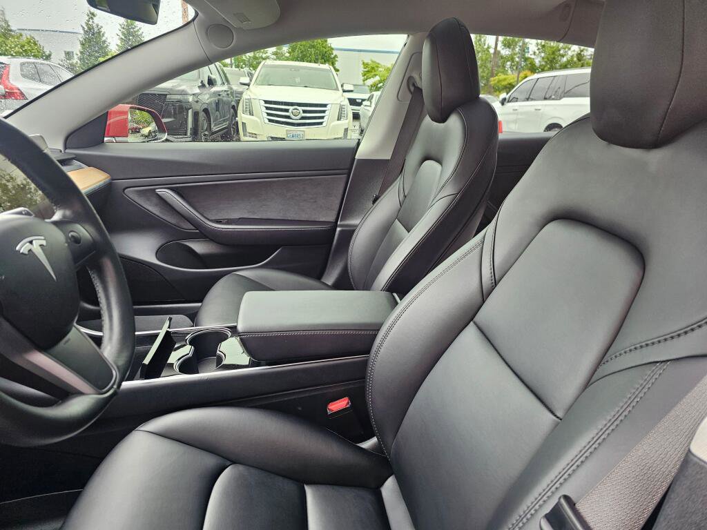 Used 2018 Tesla Model 3 Long Range RWD image 26
