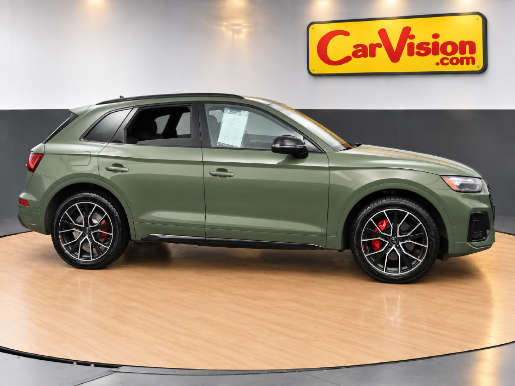 Used 2024 Audi SQ5 Prestige AWD/4WD image 3