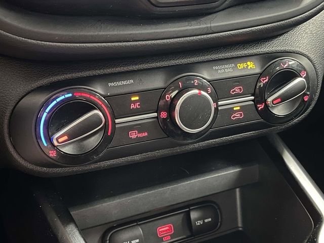 Used 2020 Kia Soul LX image 30