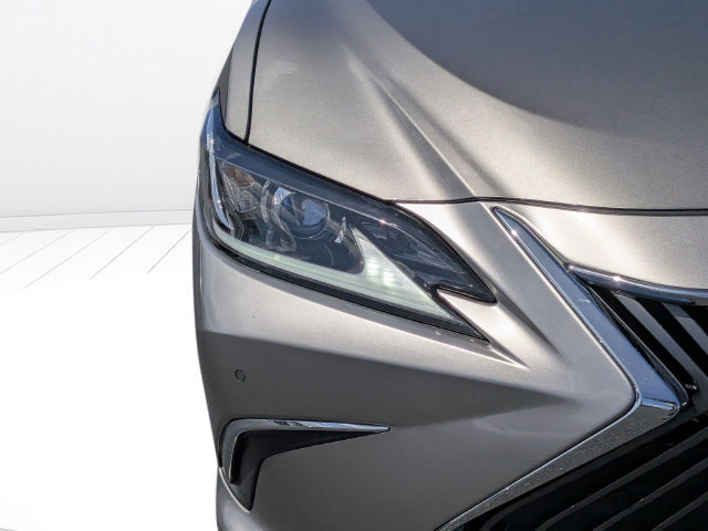 Used 2021 Lexus ES 350 w/ Premium Package FWD image 9