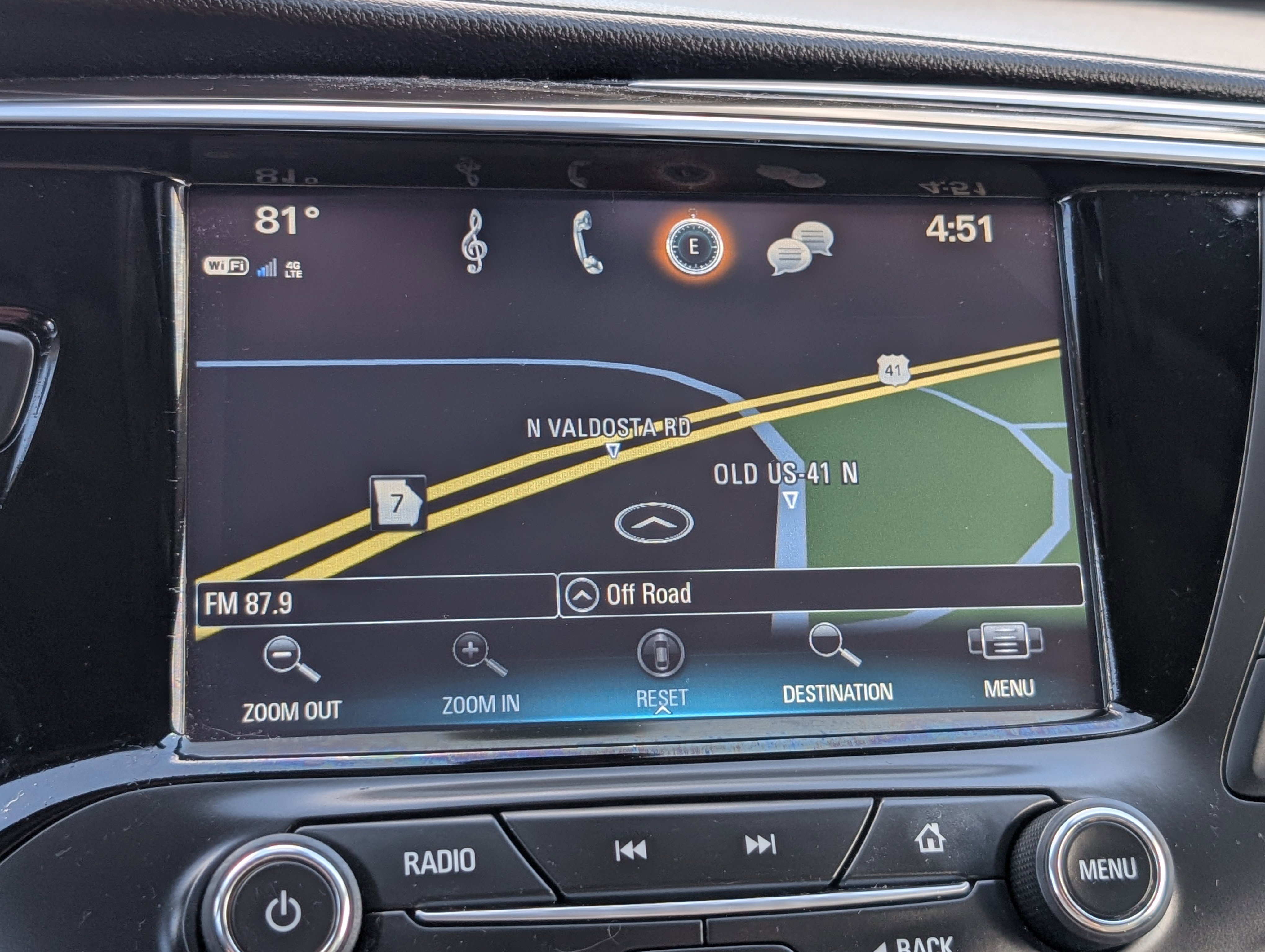 Used 2020 Buick Envision Essence image 18