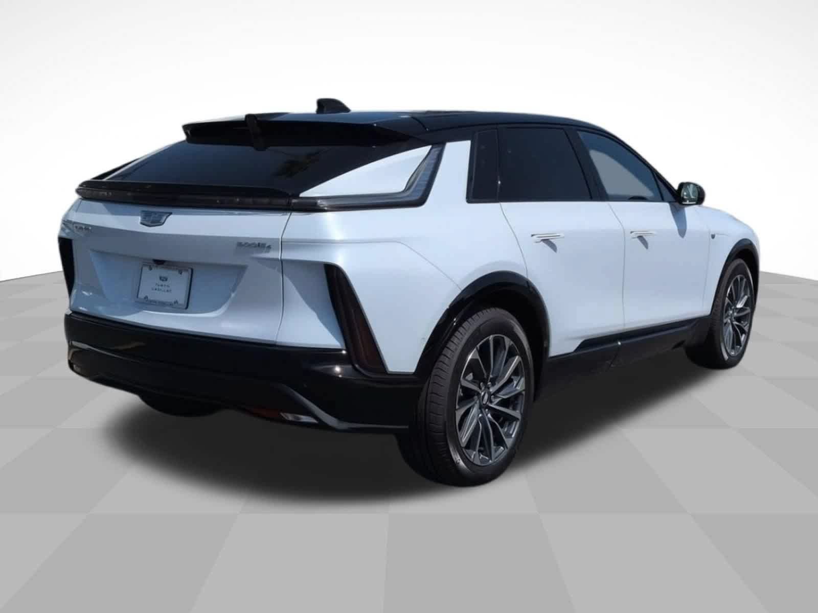 New 2026 Cadillac Lyriq Sport AWD/4WD image 5