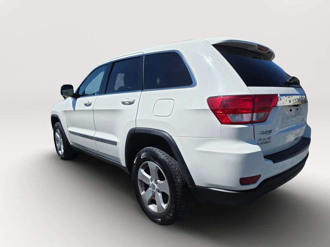 Used 2012 Jeep Grand Cherokee Laredo AWD/4WD image 6