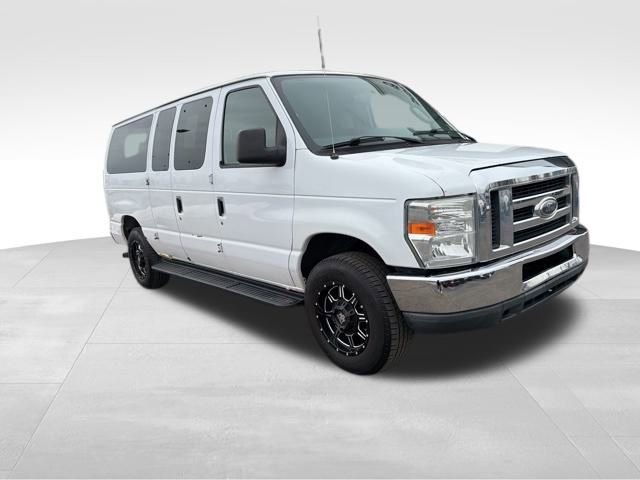 Used 2013 Ford E-350 and Econoline 350 XLT image 22