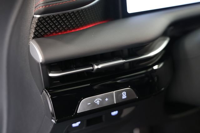 Used 2026 Genesis G80 3.5T Sport Prestige image 25