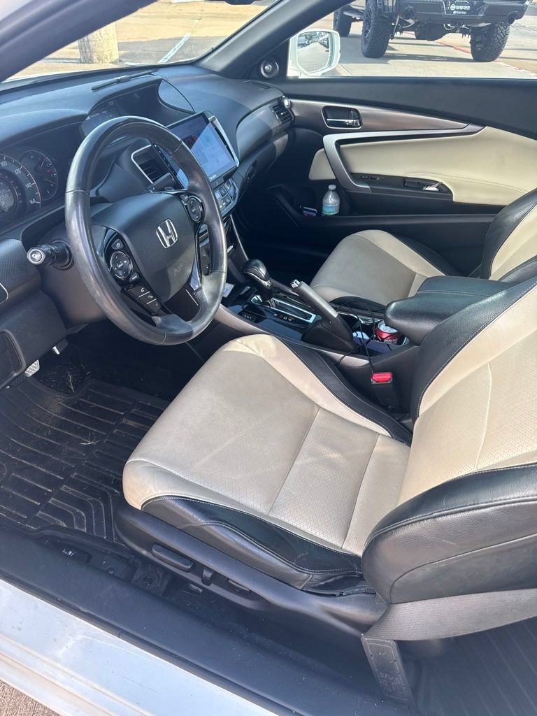 Used 2016 Honda Accord EX-L image 9