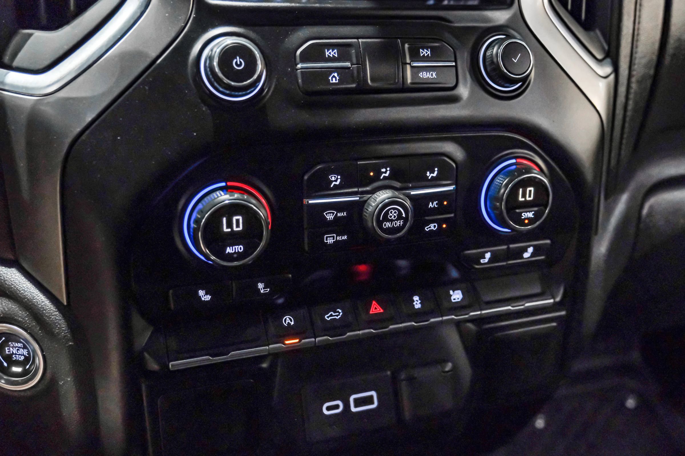 Used 2019 Chevrolet Silverado 1500 LT w/ All-Star Edition image 25