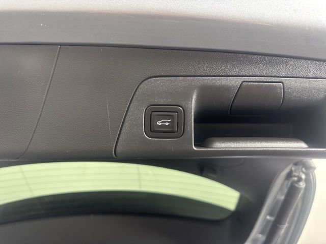 Used 2023 Buick Envision Essence image 15
