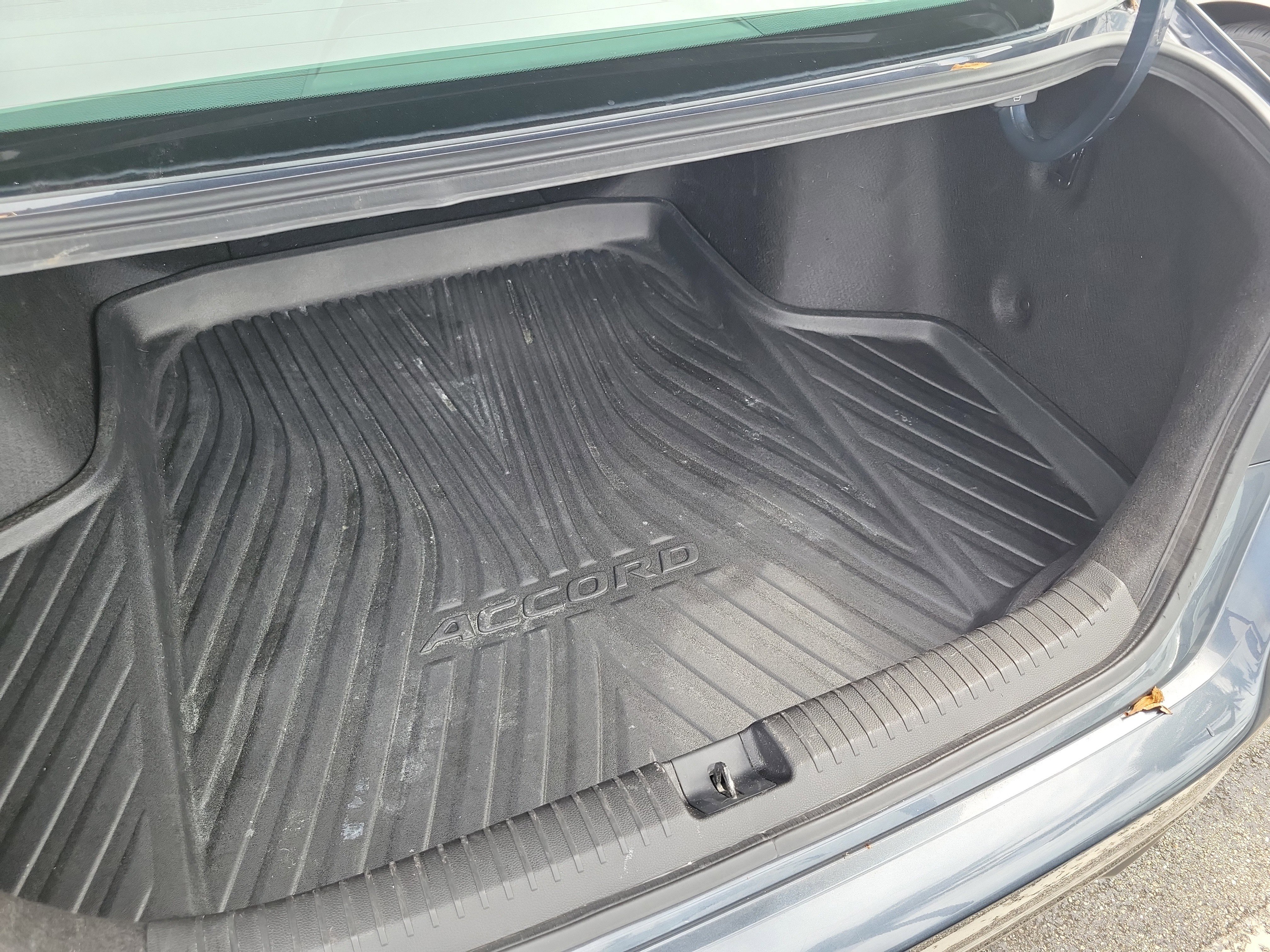 Certified 2023 Honda Accord LX image 6