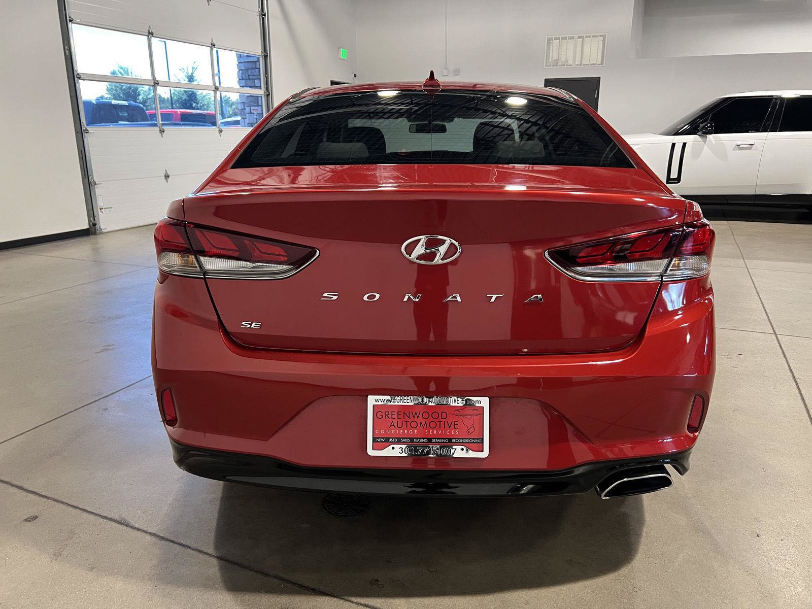 Used 2018 Hyundai Sonata SE FWD image 4