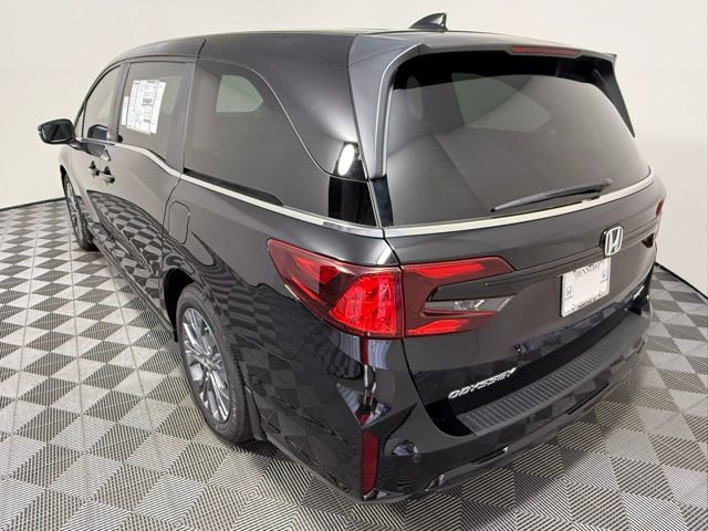New 2026 Honda Odyssey Touring image 4