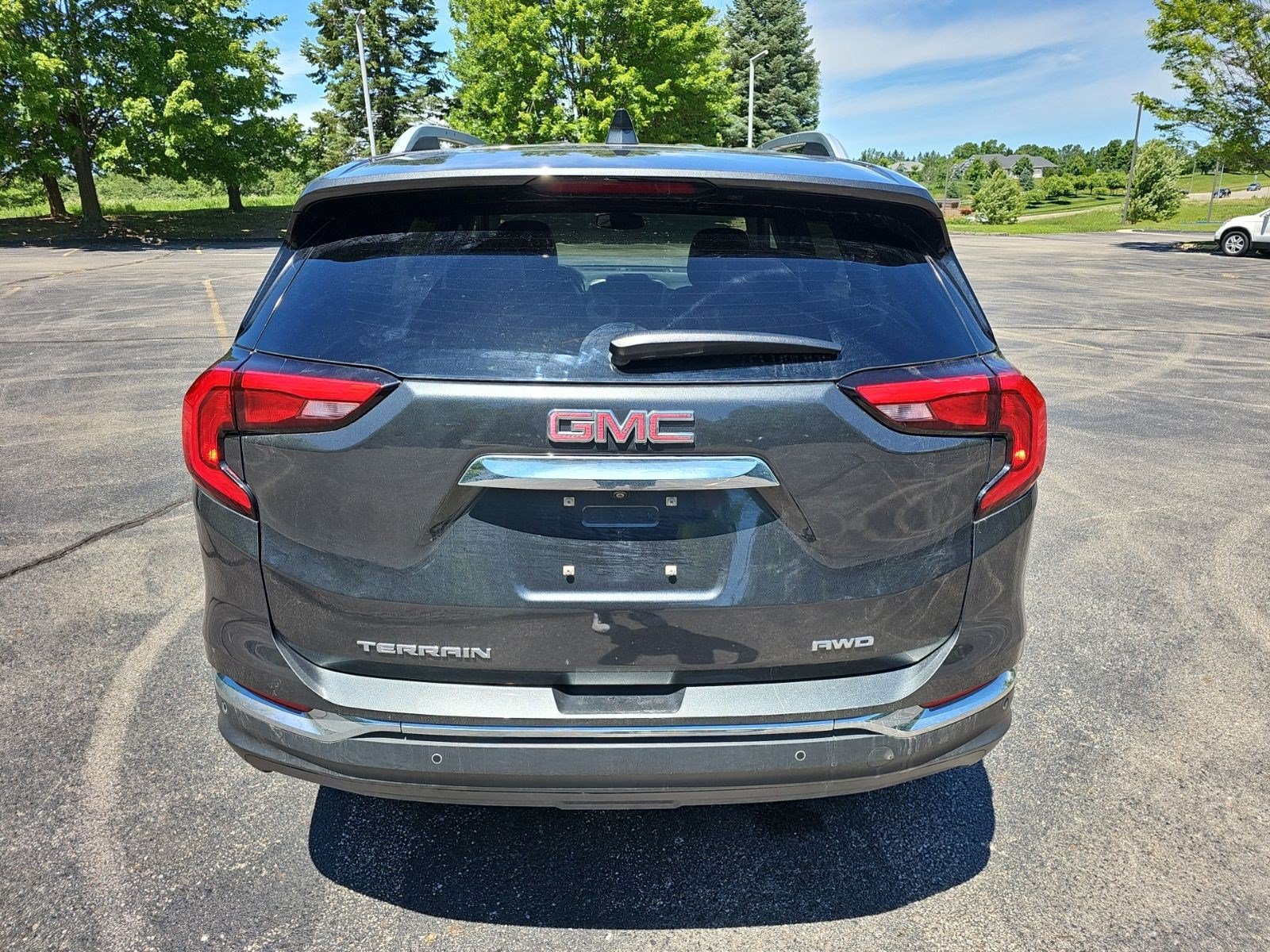 Used 2021 GMC Terrain SLT w/ LPO, Floor Liner Package AWD/4WD image 5