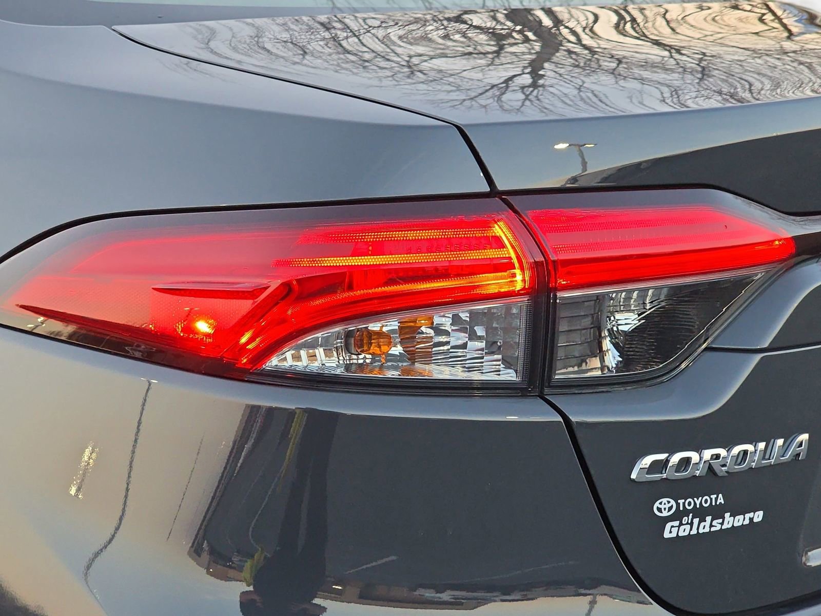 Used 2025 Toyota Corolla XLE image 33