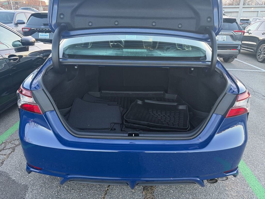 Used 2023 Toyota Camry SE w/ Cold Weather Package image 30
