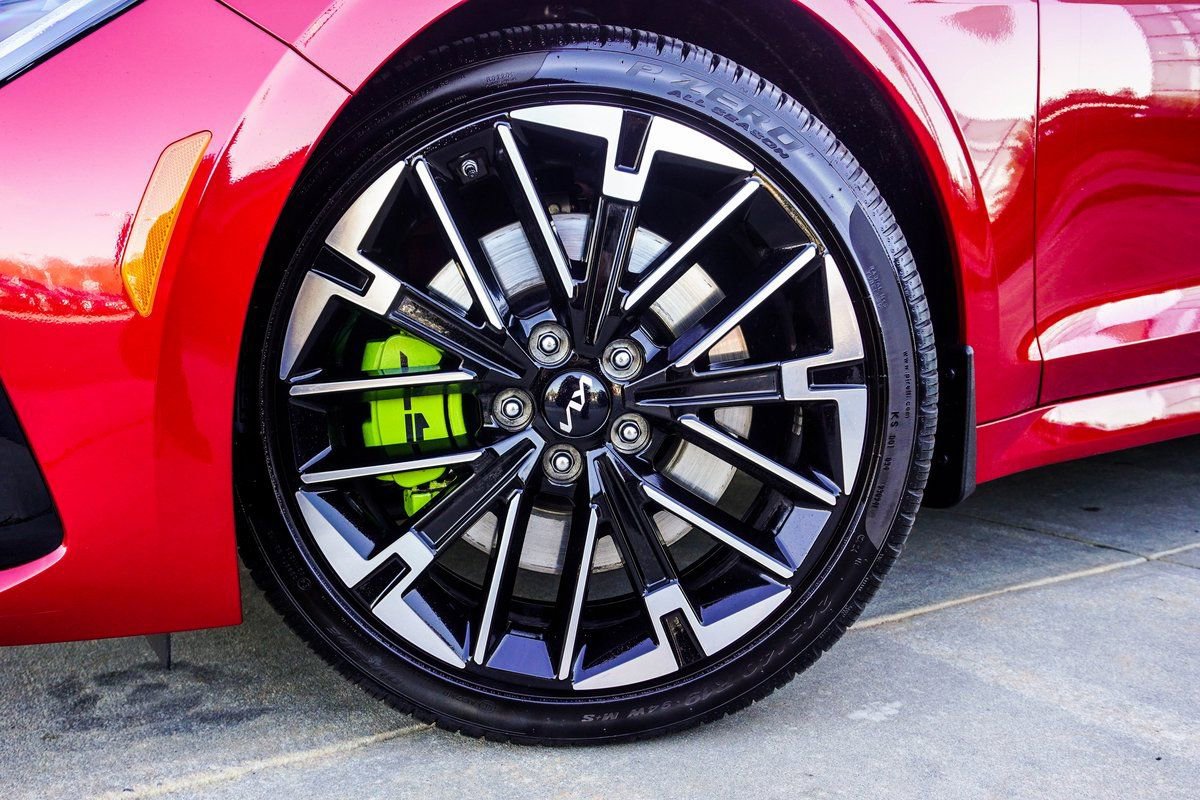 Used 2025 Kia K5 GT image 3