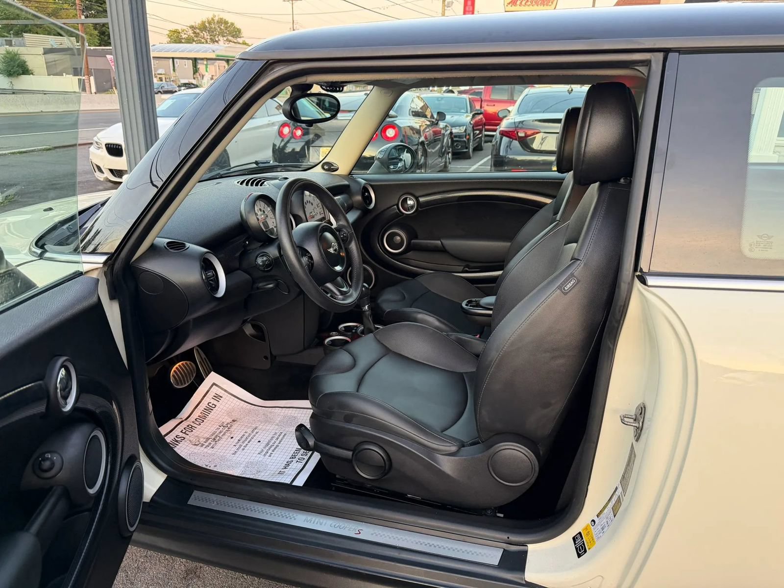 Used 2013 MINI Cooper S FWD image 16
