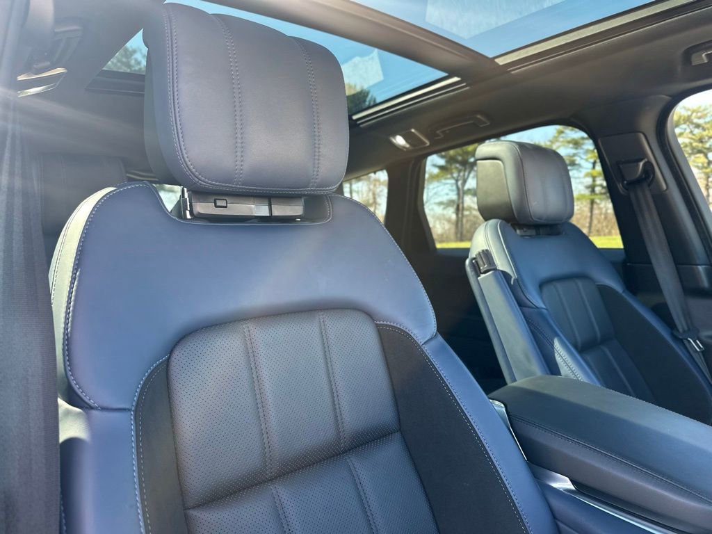 Used 2022 Land Rover Range Rover Sport HST image 26