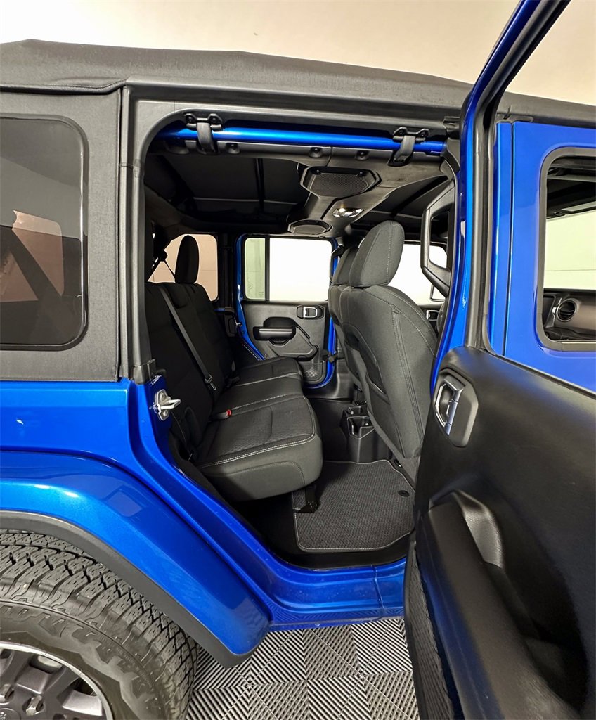 Used 2021 Jeep Wrangler Unlimited Sport image 5