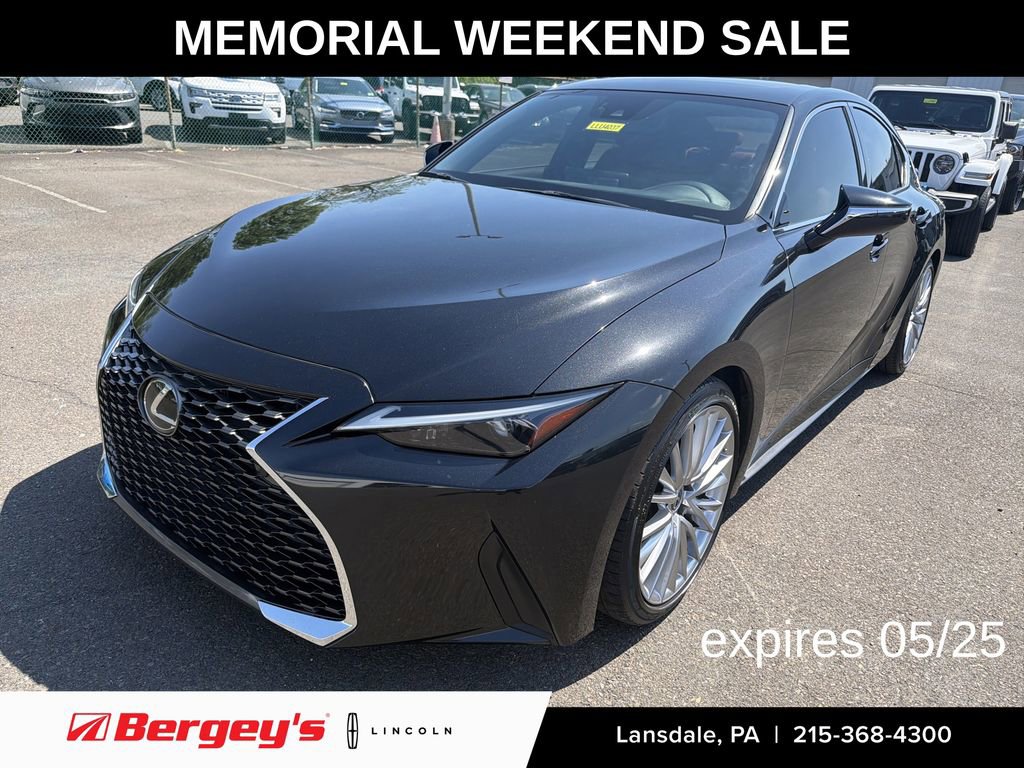 Used 2022 Lexus IS 300 w/ Premium Package RWD video 1
