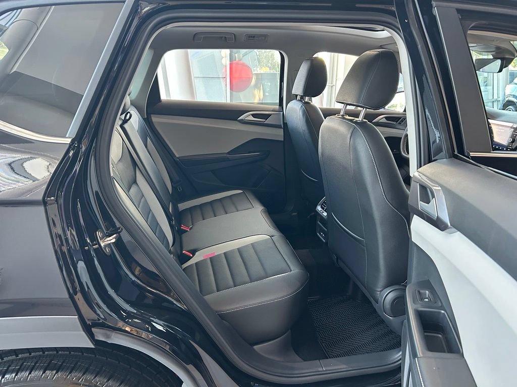 New 2026 Volkswagen Taos SEL AWD/4WD image 30