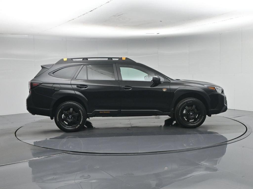 Used 2025 Subaru Outback Wilderness AWD/4WD image 31