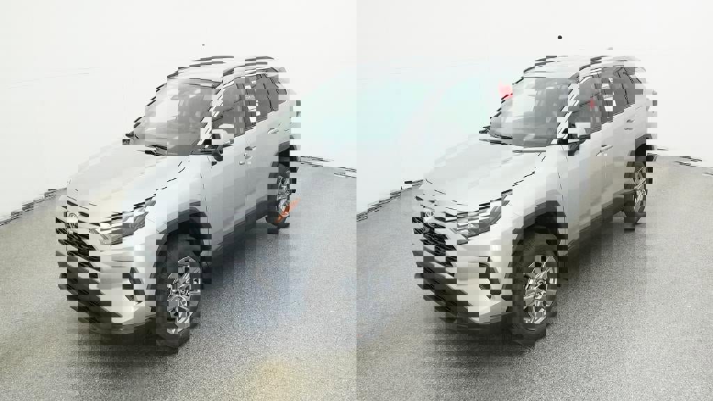 New 2025 Toyota RAV4 XLE