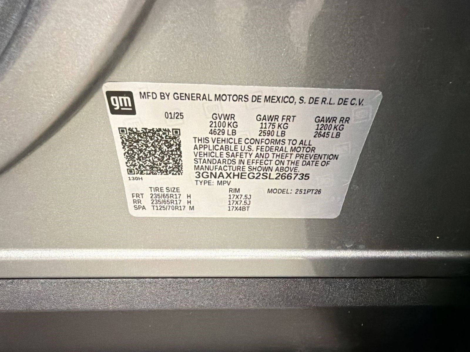 Used 2025 Chevrolet Equinox LT FWD image 18
