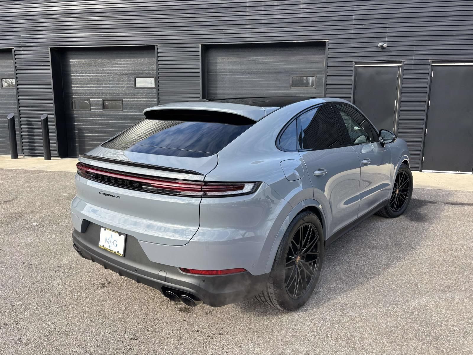 New 2026 Porsche Cayenne S AWD/4WD image 10