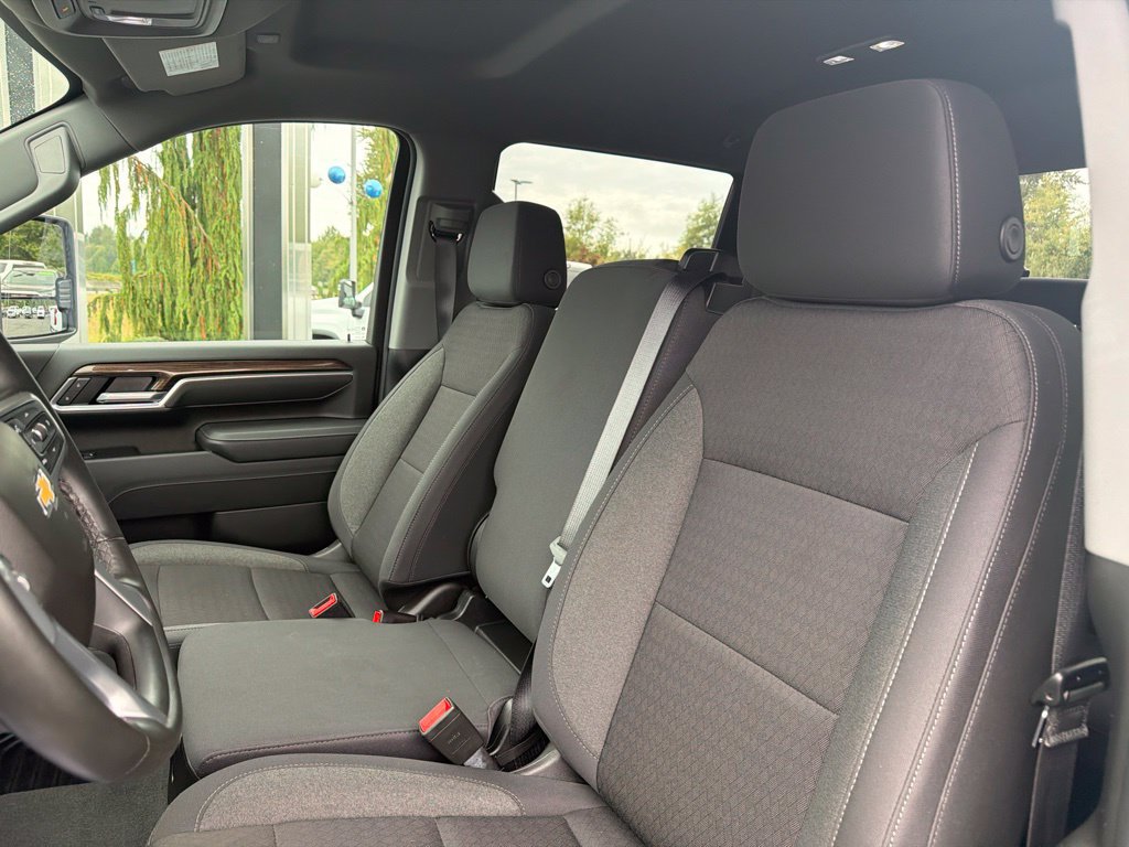 Used 2026 Chevrolet Silverado 2500 LT AWD/4WD image 21