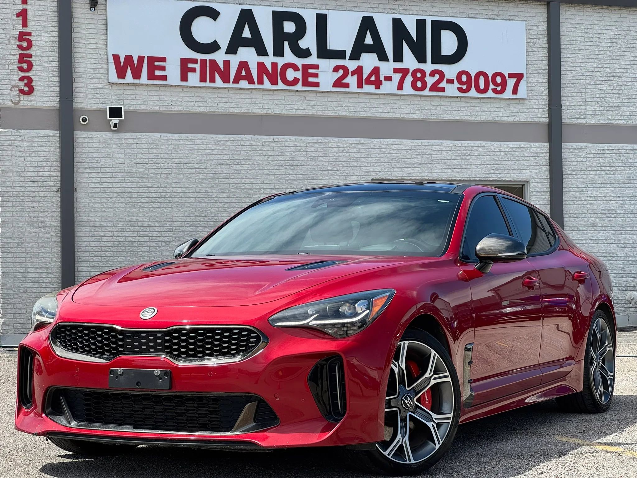 Used 2018 Kia Stinger GT2 RWD image 1
