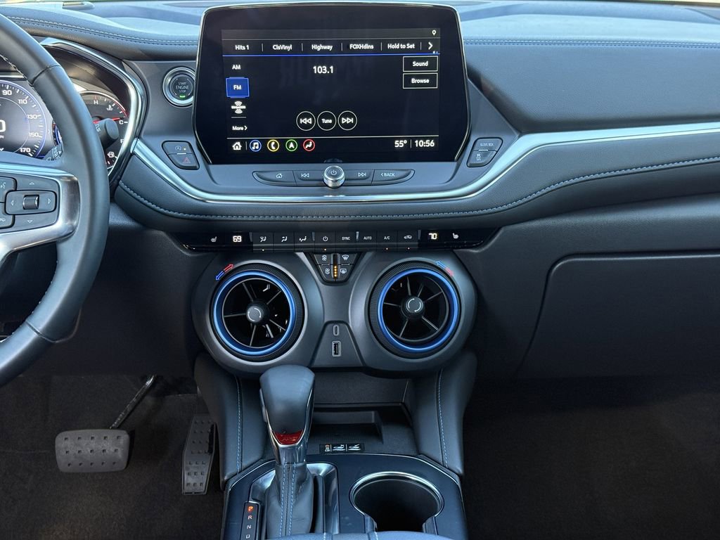 Used 2025 Chevrolet Blazer RS image 13