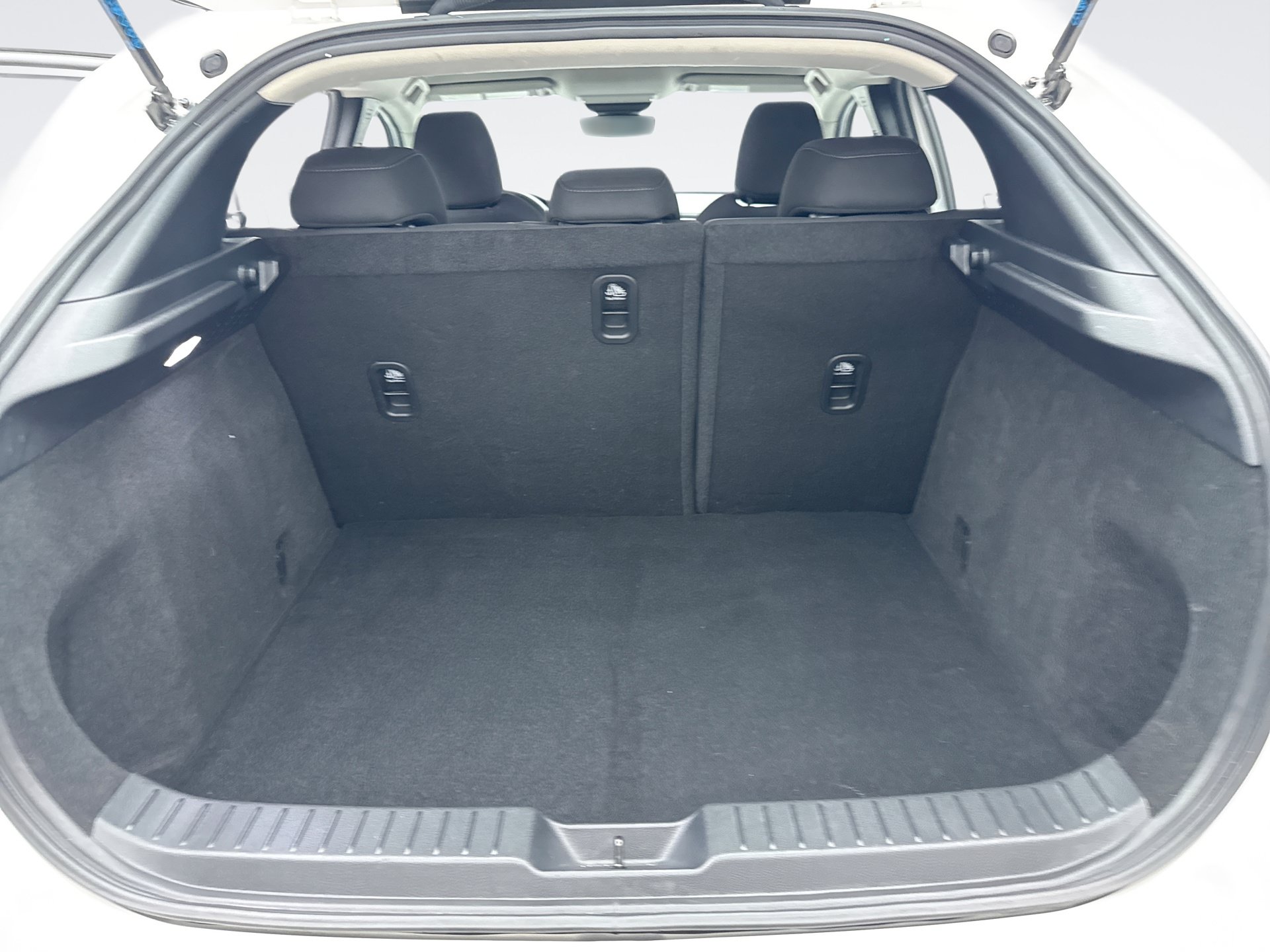 Used 2023 MAZDA CX-30 AWD 2.5 S image 19