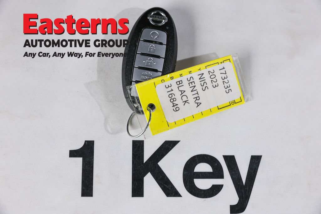 Used 2023 Nissan Sentra SV w/ SV Premium Package FWD image 27