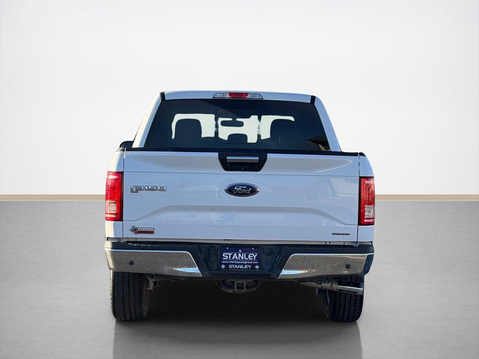 Used 2016 Ford F150 XLT w/ Equipment Group 302A Luxury image 6