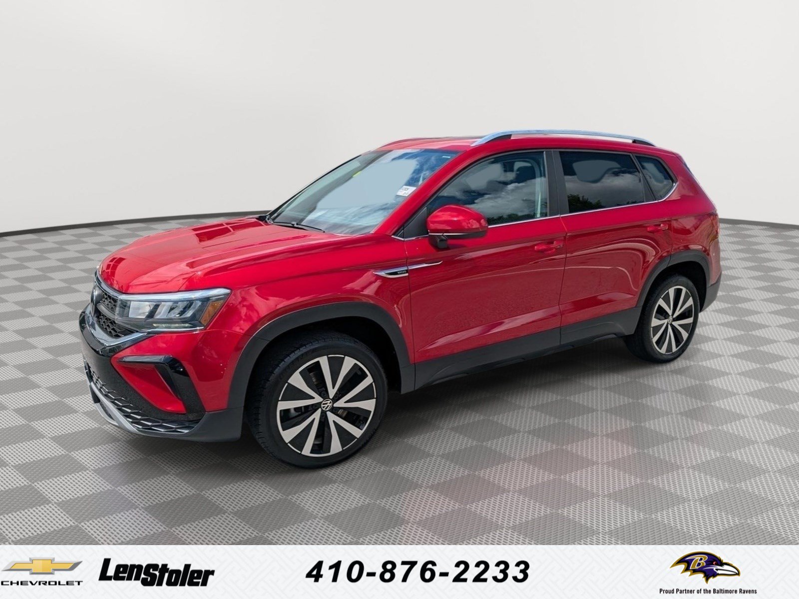 Used 2022 Volkswagen Taos SE FWD image 1
