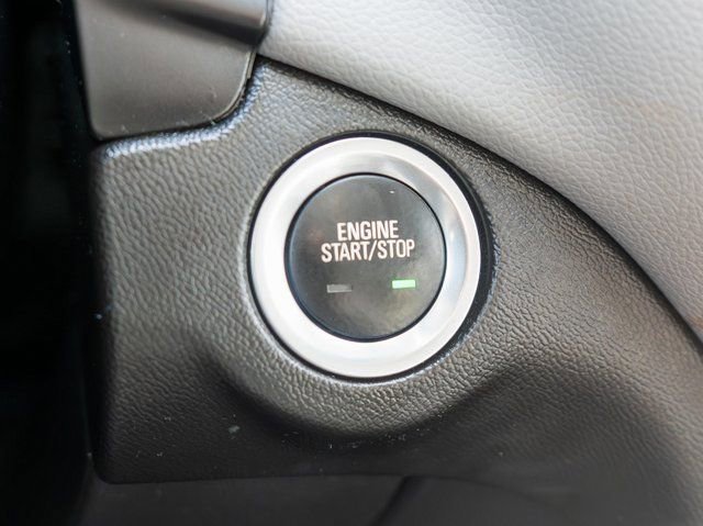 Used 2023 Chevrolet Equinox LS image 25