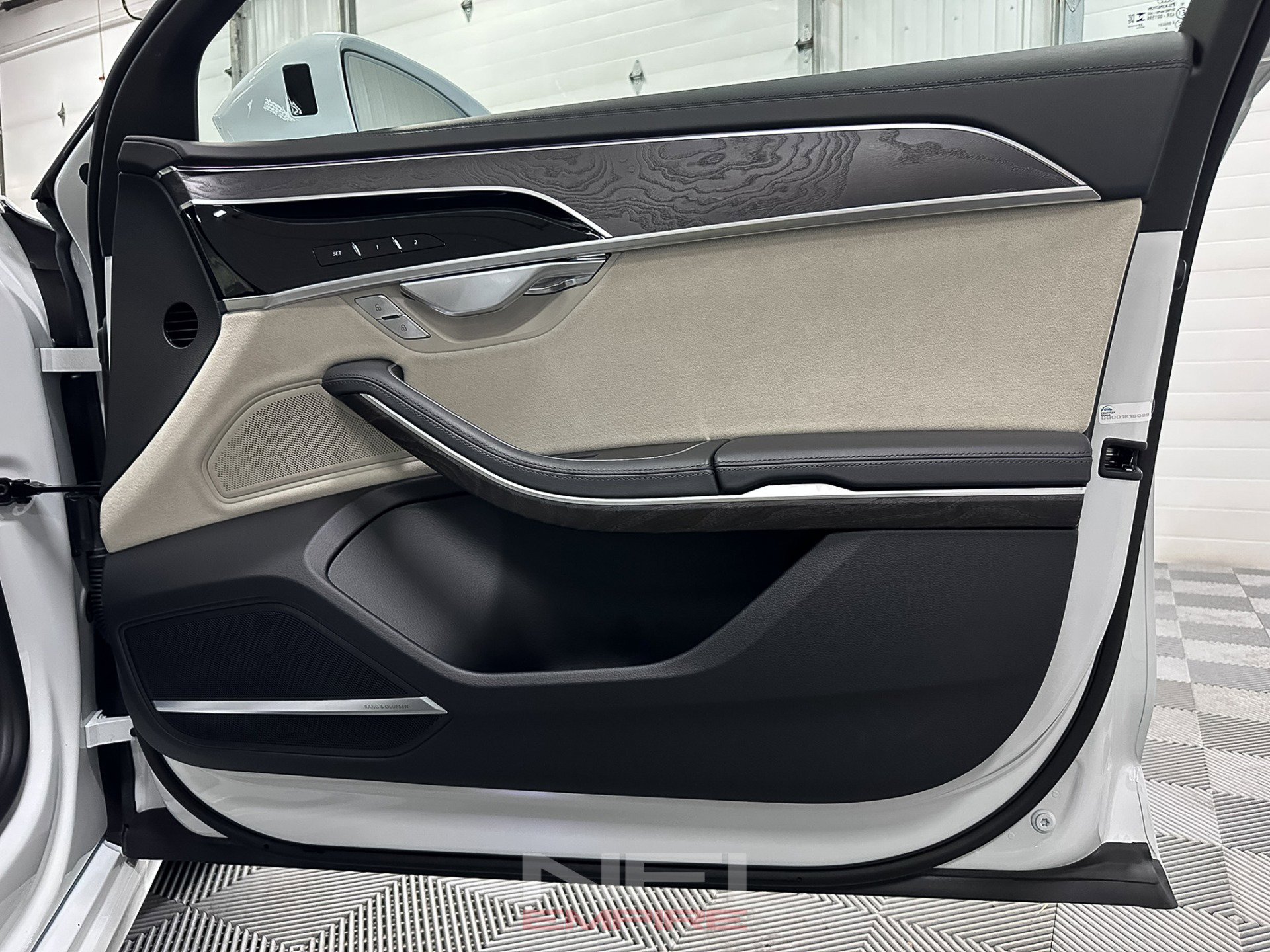 Used 2024 Audi A8 L 3.0T image 47