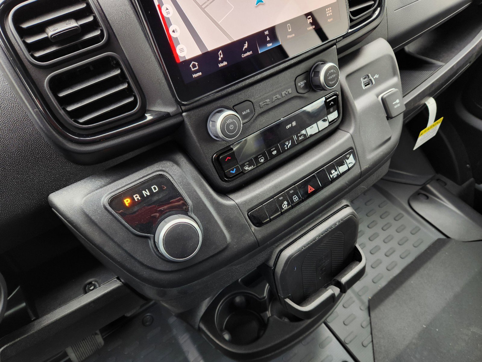 New 2025 RAM ProMaster 3500 image 15