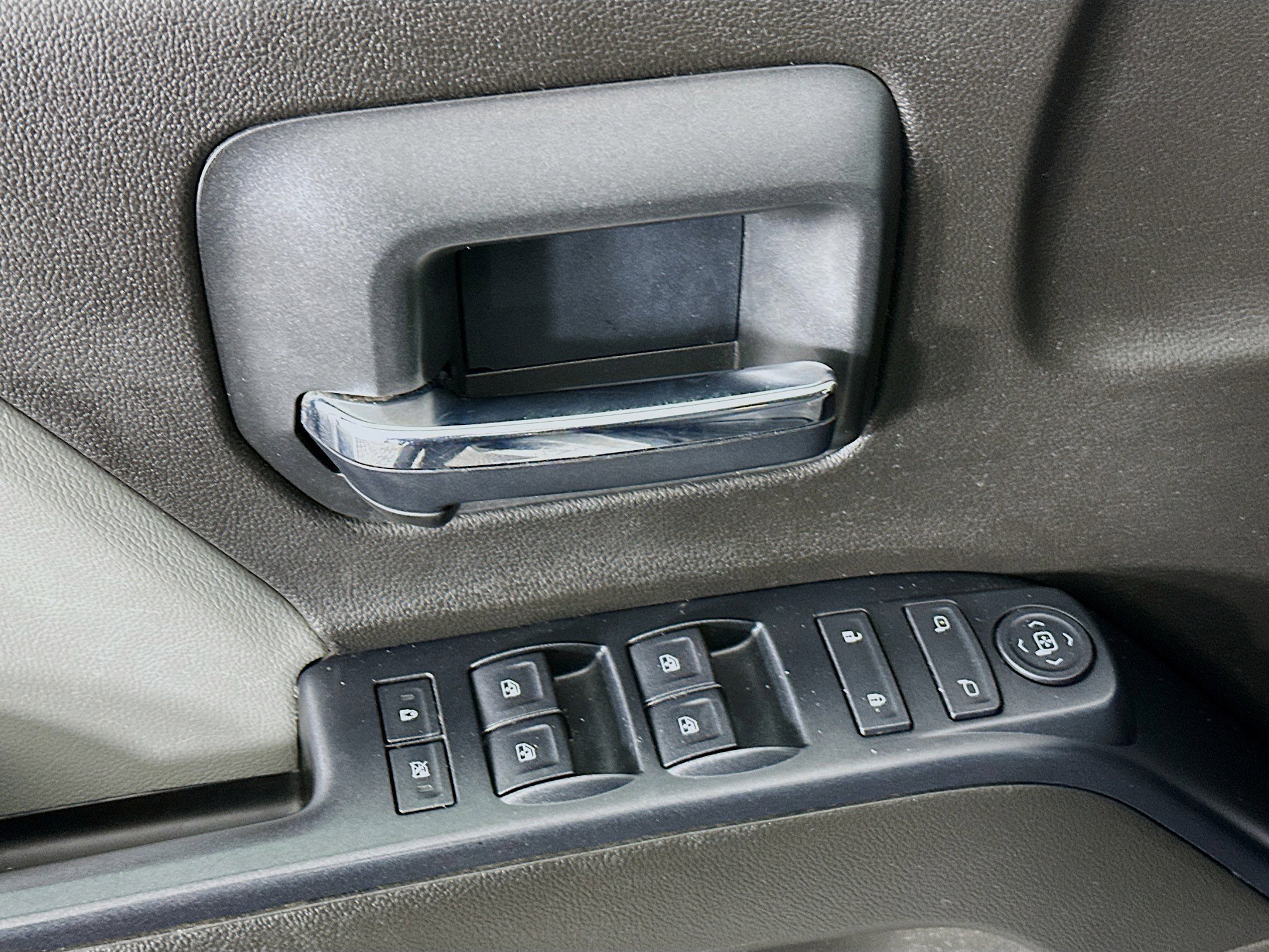 Used 2016 Chevrolet Silverado 1500 Custom w/ Custom Convenience Package image 15