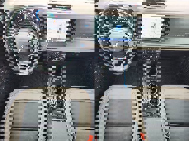 Used 2024 Ford Bronco Wildtrak image 10