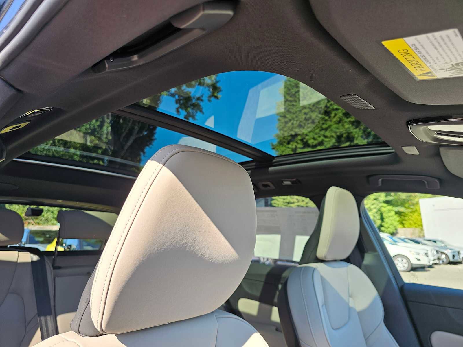 New 2026 Volvo XC60 B5 Plus w/ Protection Package Premier image 11