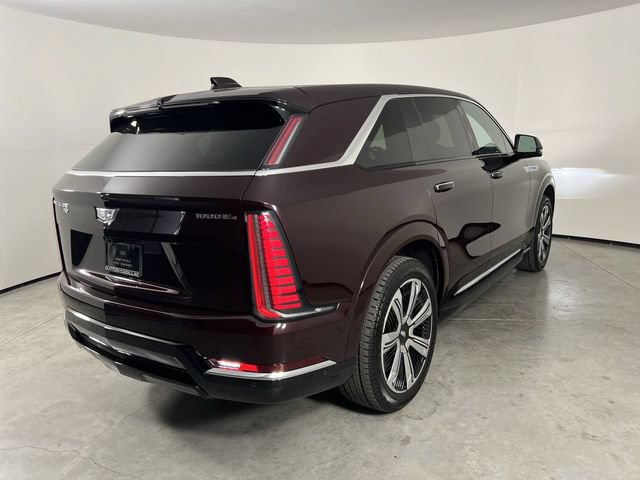 Certified 2026 Cadillac Escalade IQ Luxury 2 AWD/4WD image 8