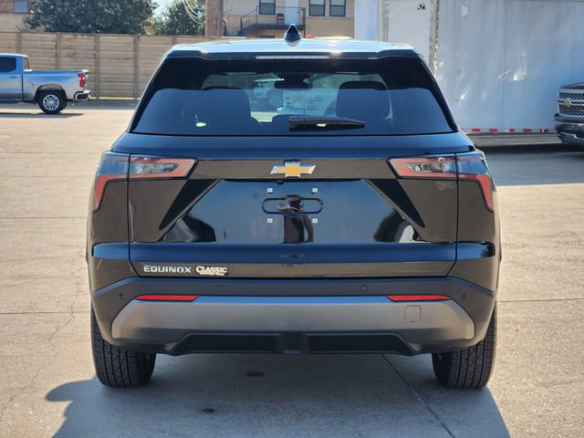Used 2026 Chevrolet Equinox LT FWD image 13