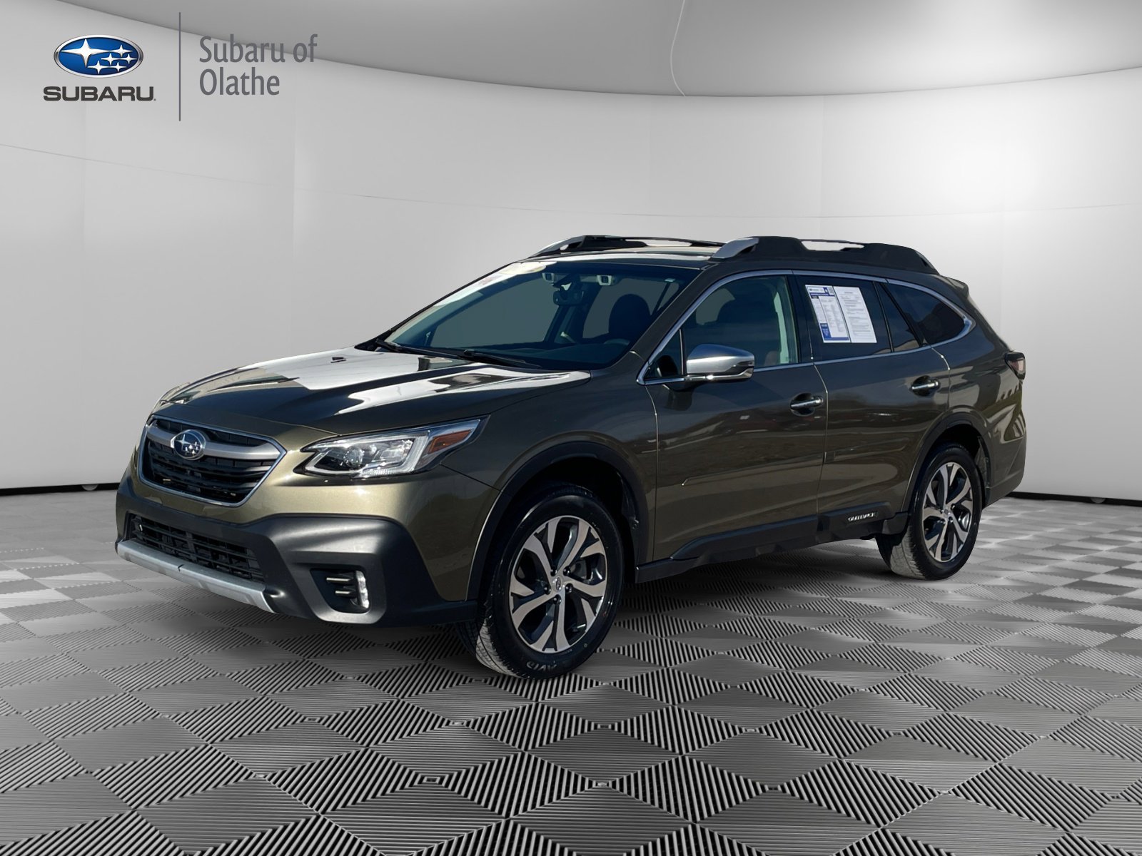 Used 2022 Subaru Outback Touring image 13