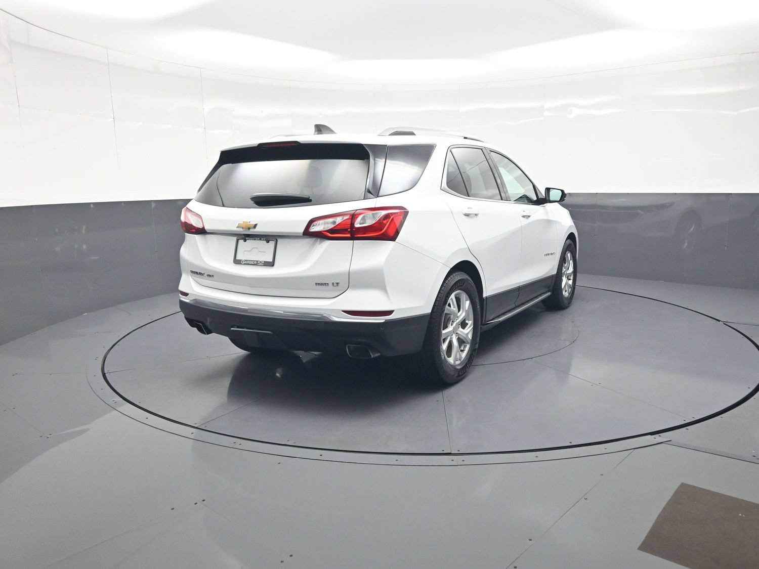 Used 2020 Chevrolet Equinox LT AWD/4WD image 3