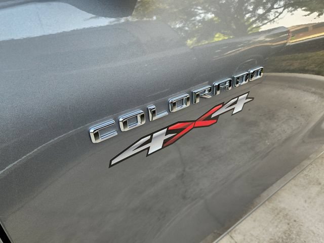 Used 2023 Chevrolet Colorado Z71 w/ Z71 Convenience Package 2 AWD/4WD image 10